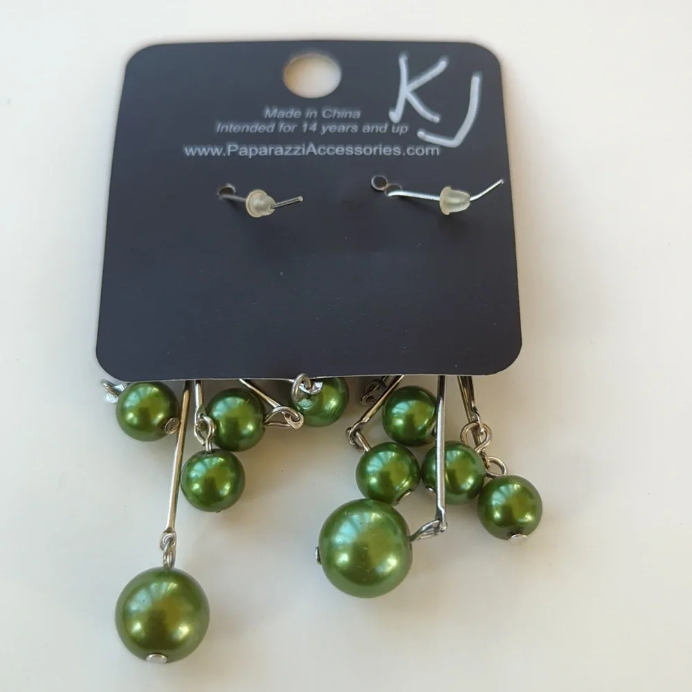 Boutique Paparazzi Olive Green Ball Accent Dangle Fashion Earrings - Picture 3 of 4
